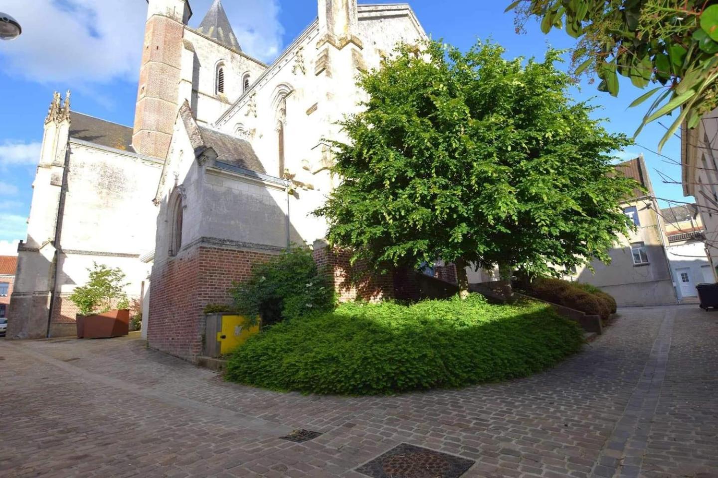 Вилла Le Notre Dame Ardres Экстерьер фото